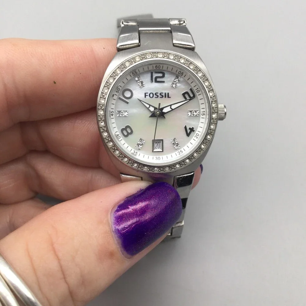 Fossil Womens Watch 28mm MOP Dial Crystals Date Stainless New Battery 6.5